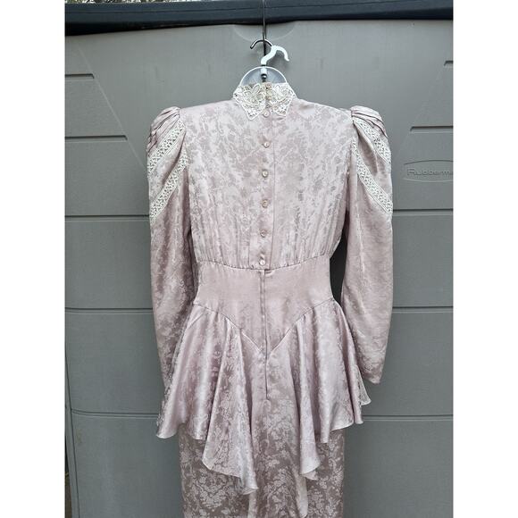 VTG JESSICA McCLINTOCK Pink Silk Lace Prairie Dress High Neck Victorian Cottage - Picture 5 of 16